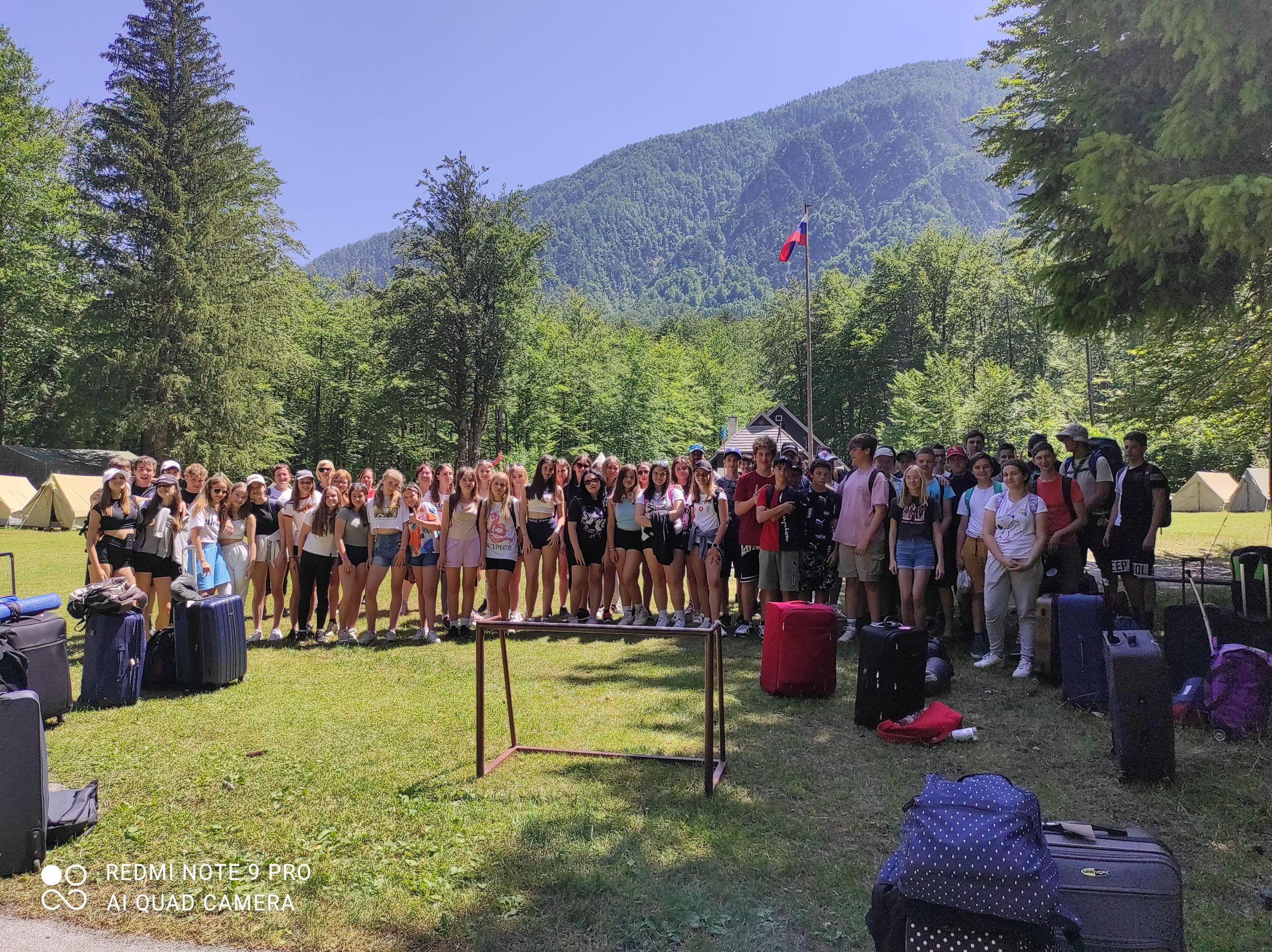 ZAČETEK TABORJENJA OSMOŠOLCEV V BOHINJU